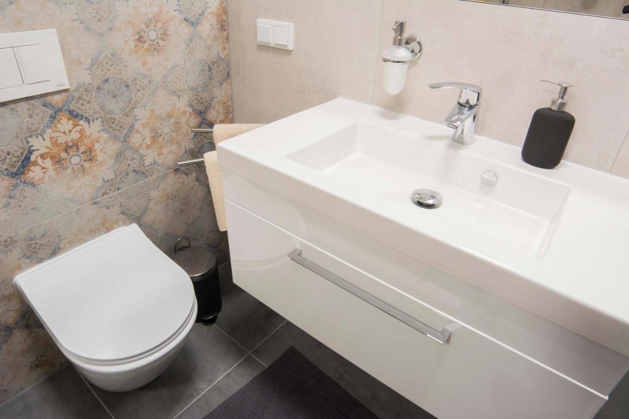 Caput Mundi Apartment Krakow Luaran gambar